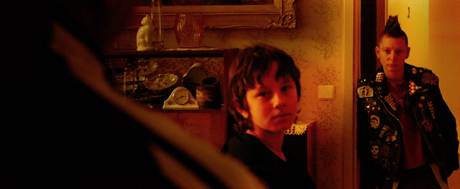 �������